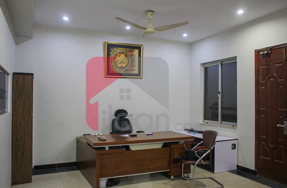 5500 Sq.ft Building for Sale in Military Accounts Housing Society, Lahore