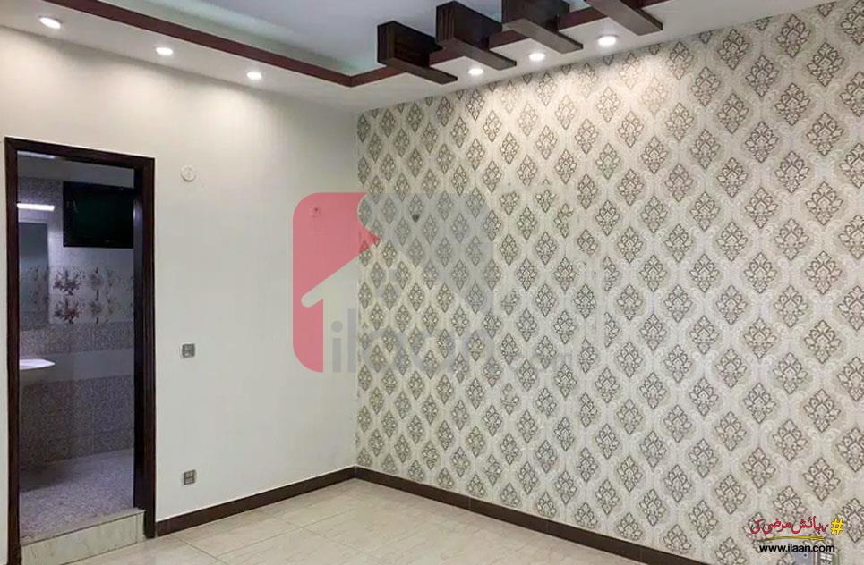 245 Sq.yd  House for Sale (First Floor) in Block 2, PECHS, Karachi