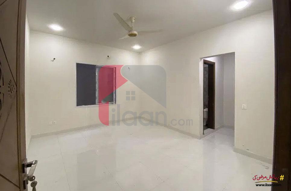 200 Sq.yd House for Sale (Ground Floor) in Block 2, PECHS, Karachi