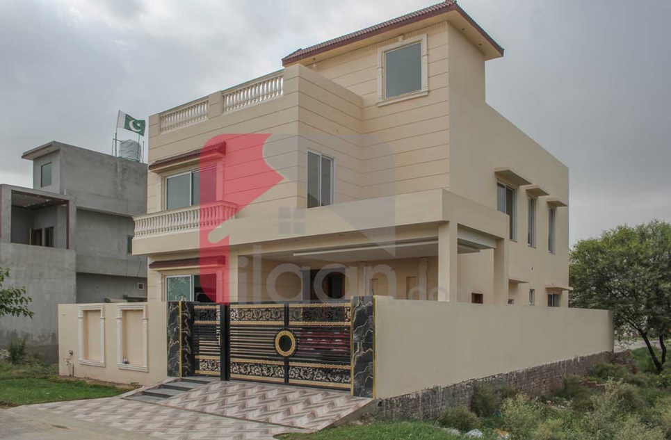 10 Marla House for Sale in Block L, Khayaban-e-Amin, Lahore
