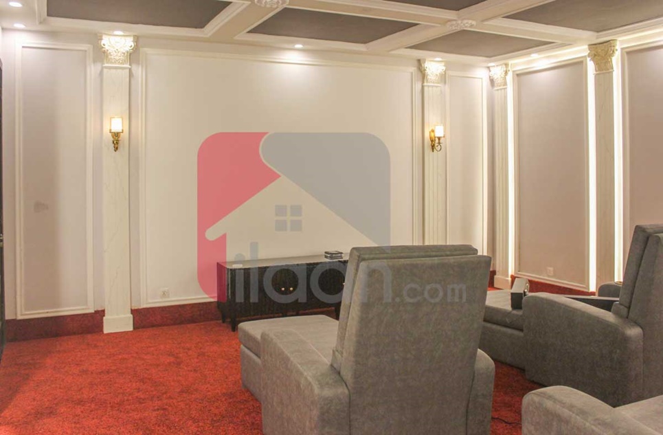 1 Kanal House for Sale in Block C, Phase 6, DHA Lahore (Furnished)