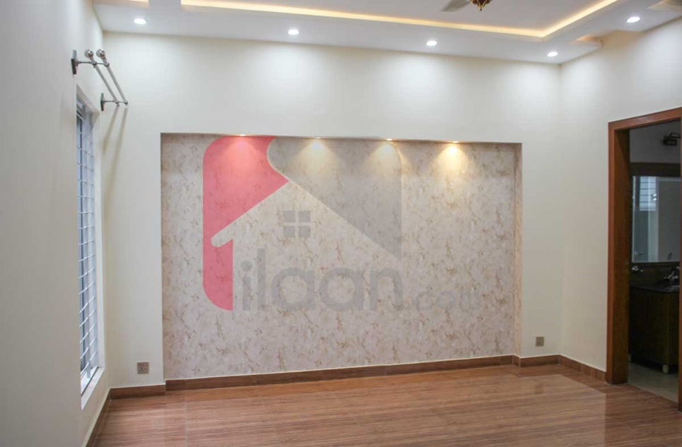 1 Kanal House for Sale in Block C, Eden City, Near Phase 8, DHA Lahore