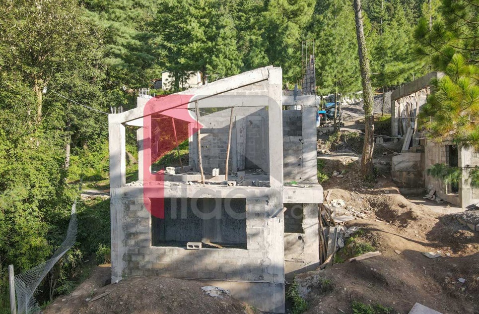 1000 Sq.ft Cottage for Sale in Holiday Country Club, Near Patriata Chair Lift, Murree