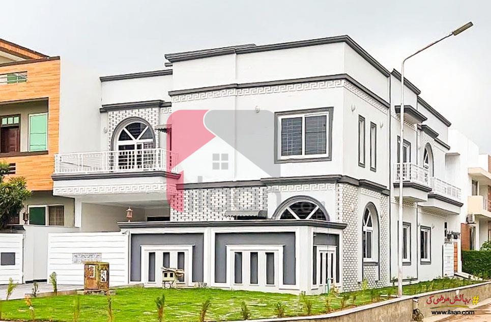 10.9 Marla House for Sale in G-13, Islamabad