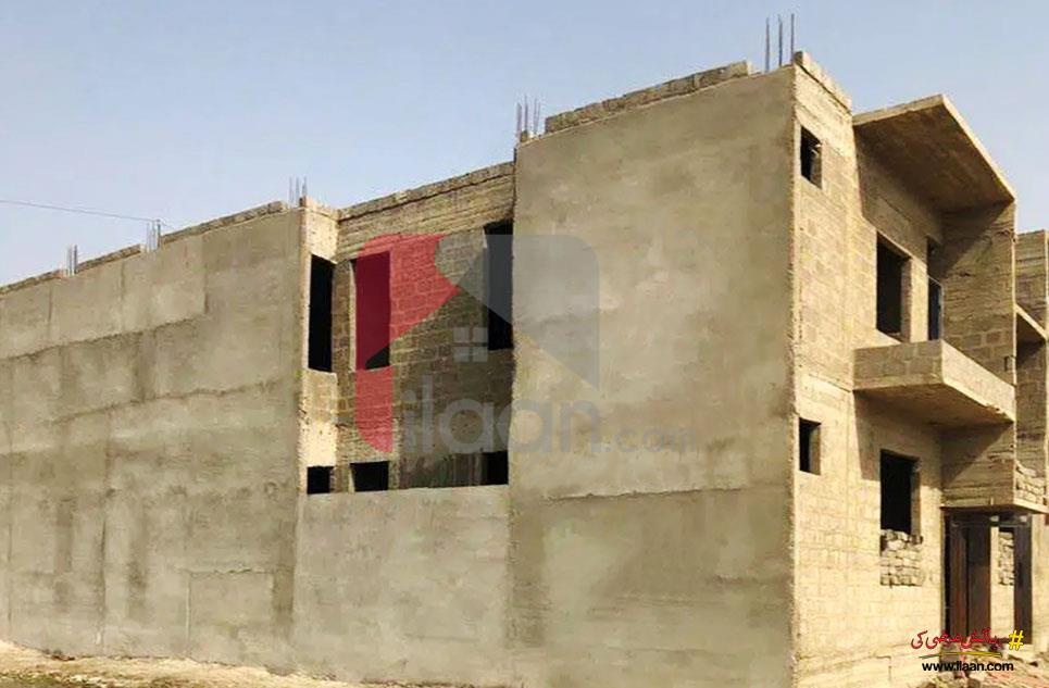 400 Square Yard House for Sale on University Road, Karachi