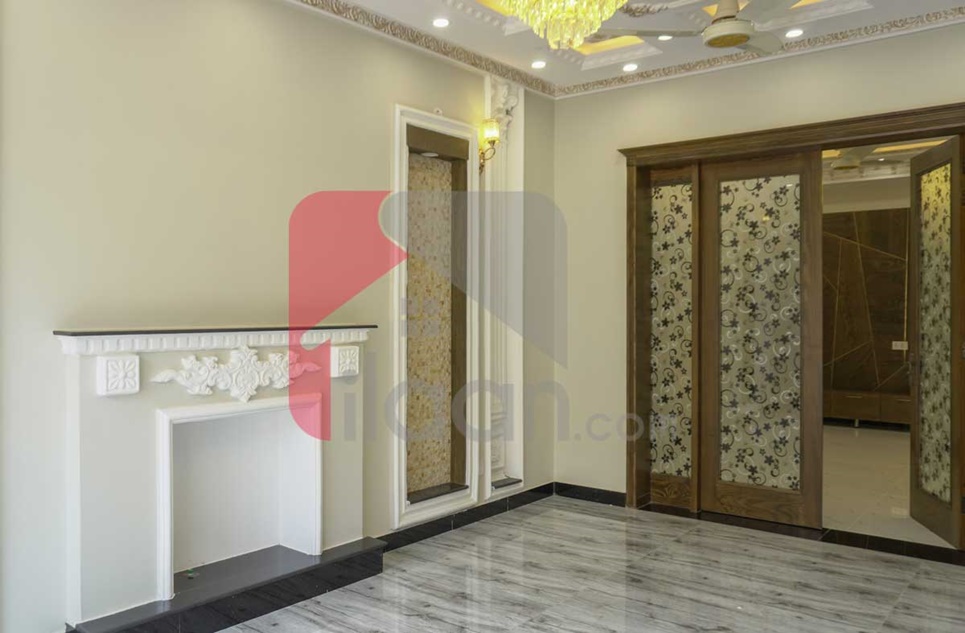 11 Marla House for Sale in Block D, PIA Housing Scheme, Lahore