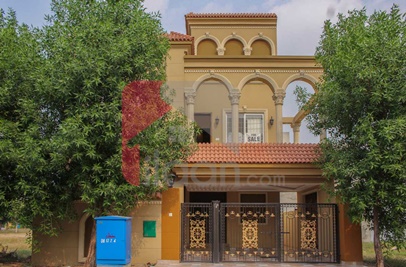 8 Marla House for Sale in Block D, Phase 2, Bahria Orchard, Lahore