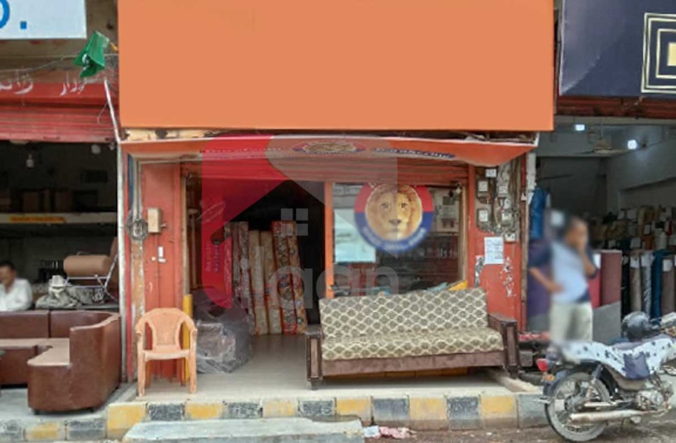 390 Sq.ft Showroom for Sale on Main Road Liaquatabad, Near Erum Bakery, Liaquatabad Town, Karachi