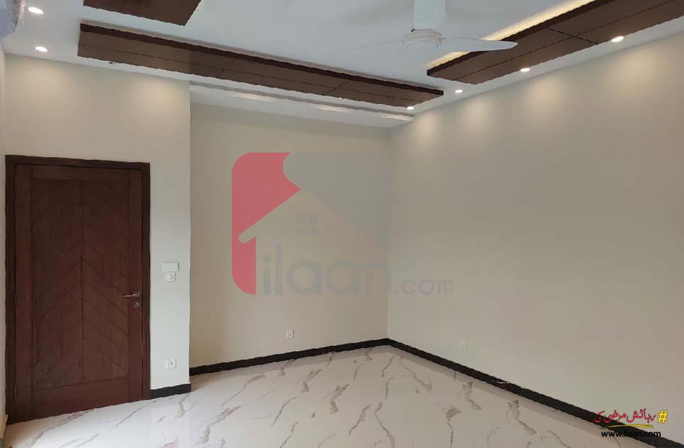 1 Kanal House for Sale in Block F, Phase 6, DHA Lahore
