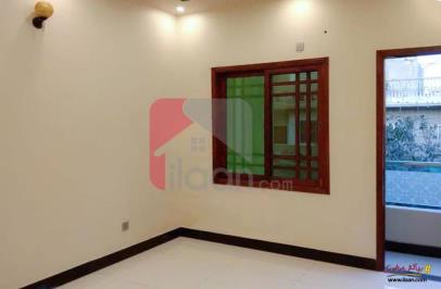 240 Sq.yd House for Sale (First Floor) in Gulshan-e-iqbal, Karachi