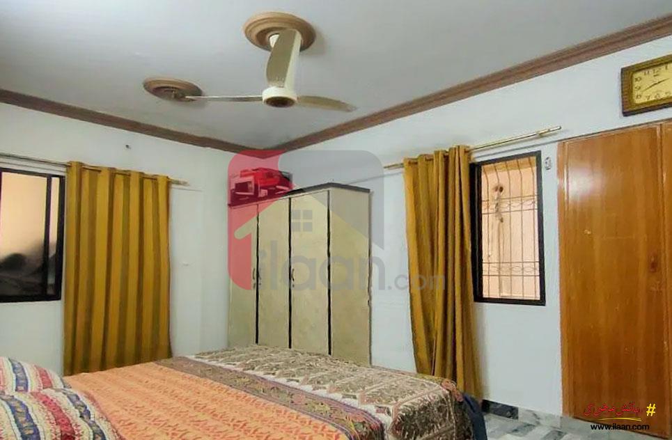 4 Bed Apartment for Sale in Block 17, Gulshan-e-iqbal, Karachi