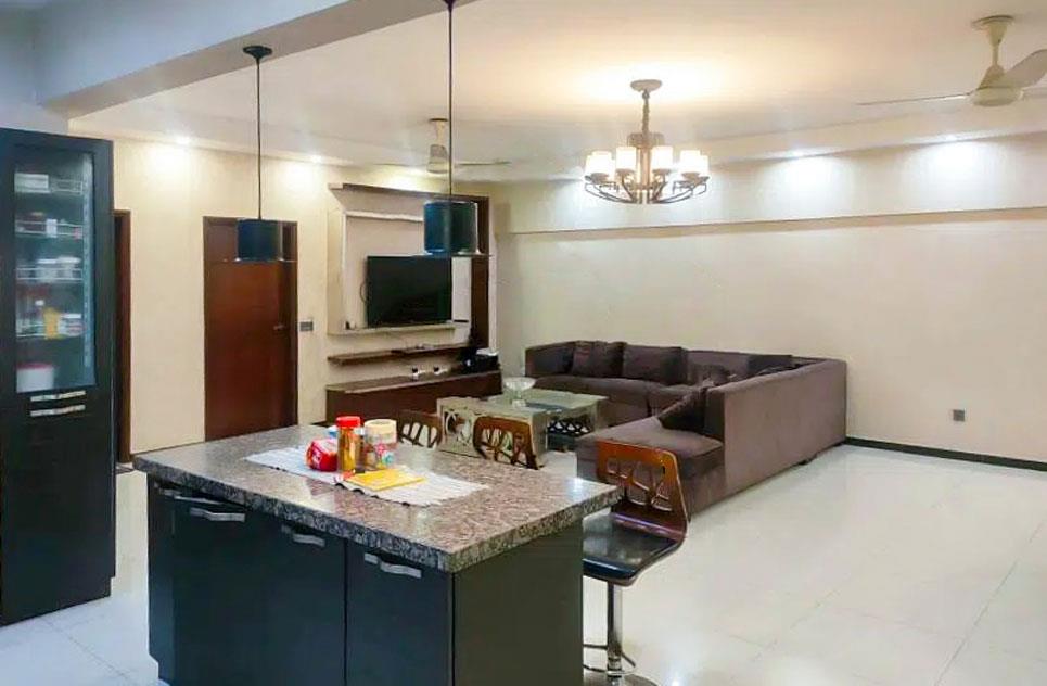 200 Sq.yd House for Rent (First Floor) in PECHS, Karachi