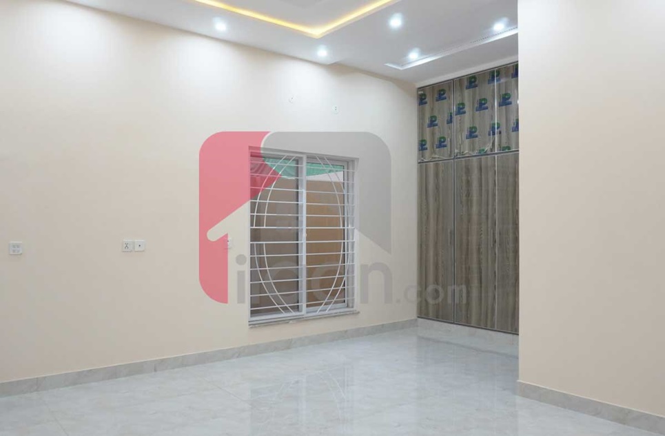 10 Marla House for Sale in Block B, Architects Engineers Housing Society, Lahore