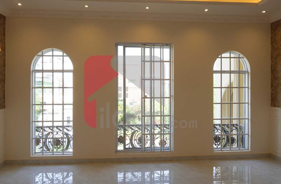 2 Kanal House for Sale in Block A, Valencia Housing Society, Lahore