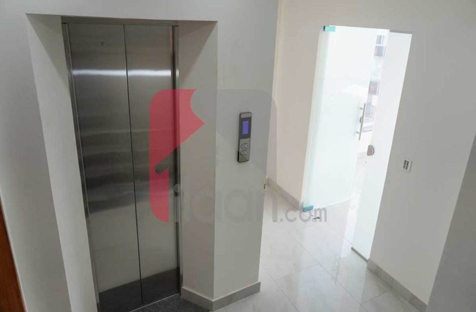 894.41 Sq.Ft Office (5th Floor) for Rent in KMZ Tower, Bahria Town, Lahore