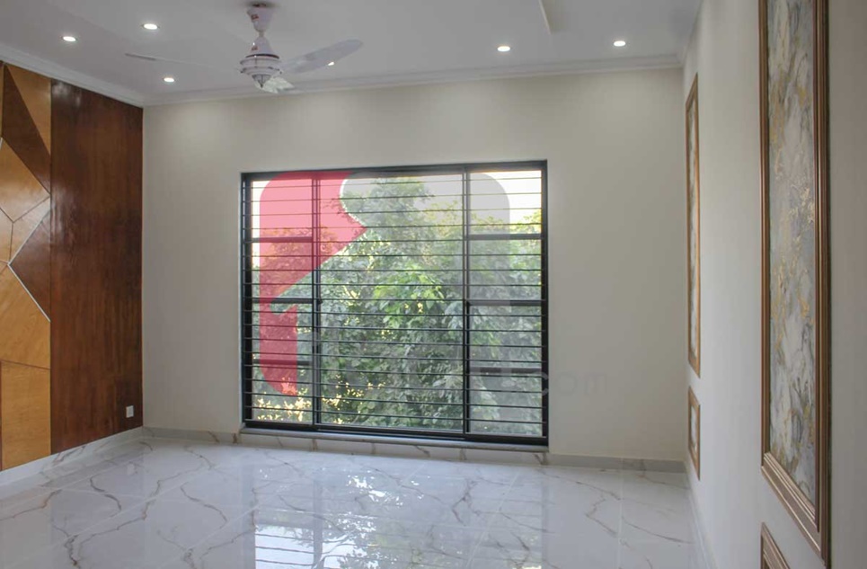 1 Kanal 2 Marla House for Sale in Tip Block, Canal Garden, Lahore