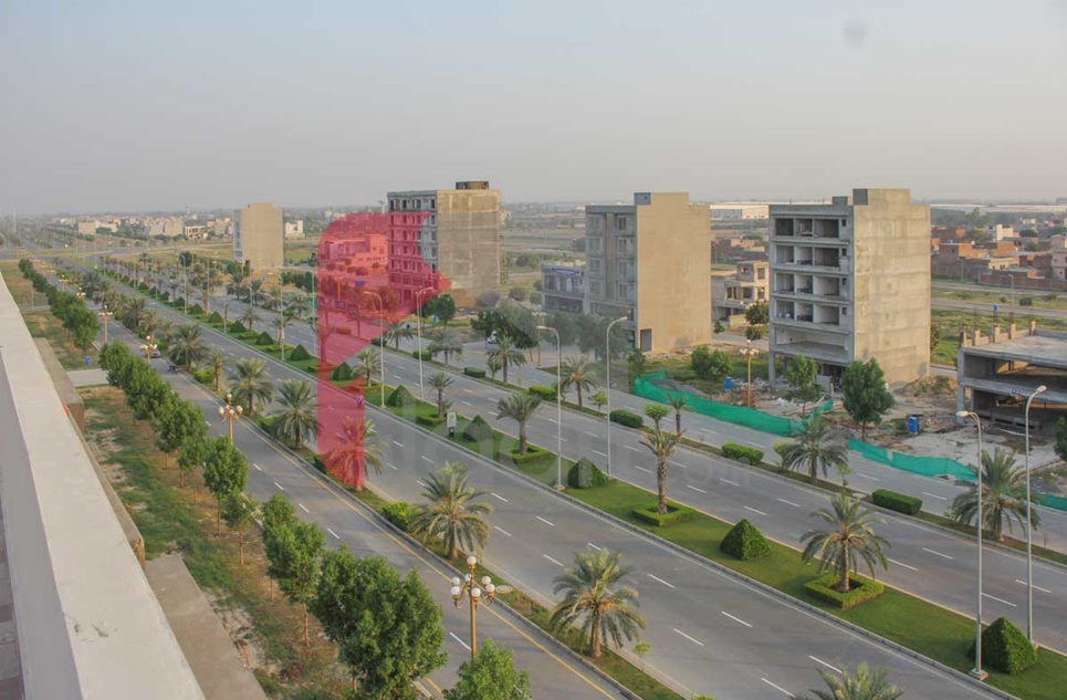 8 Marla Building for Sale on Main Boulevard, Phase 4, Bahria Orchard, Lahore