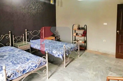 15 Marla House for Rent (First Floor) in Gulgasht Colony, Multan