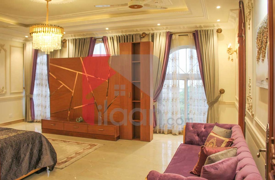2 Kanal House for Sale in Block D, Phase 6, DHA Lahore (Furnished)