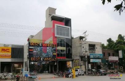 10.5 Marla Building for Sale on Canal Road, Faisalabad