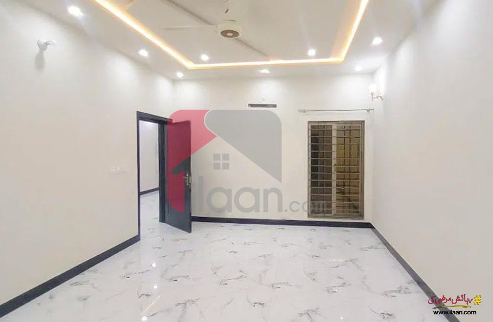 10.7 Marla House for Sale in Eden Valley, Faisalabad