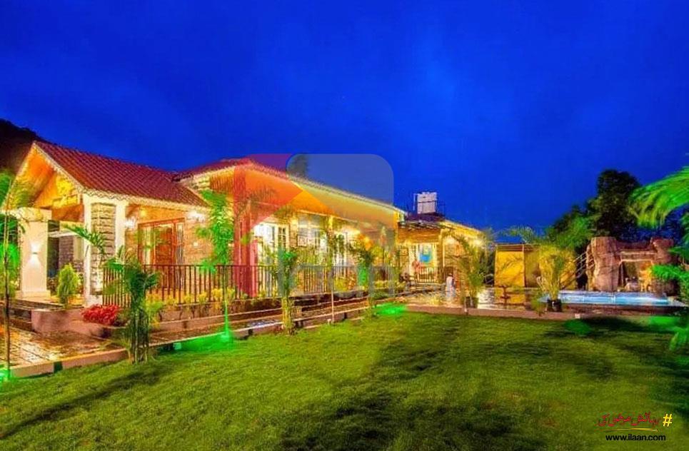 2 Kanal Farmhouse for Sale in Orchard Greenz Luxury Farm House Society, Lahore