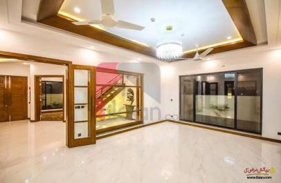 2 Kanal Farmhouse for Sale in Orchard Greenz Luxury Farm House Society, Lahore