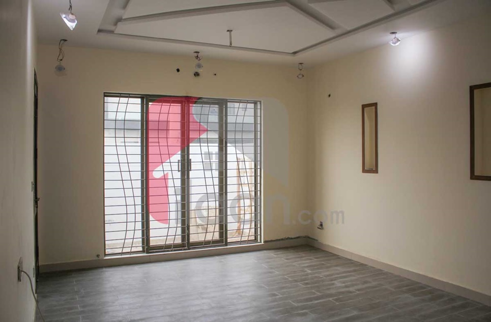 10 Marla House for Sale in Block C, LDA Avenue 1, Lahore