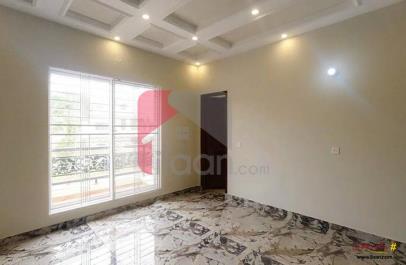 10 Marla House for Sale in Marghzar Officers Colony, Lahore