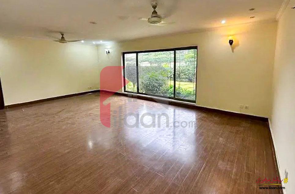 2 Kanal House for Rent in Cavalry Ground, Lahore