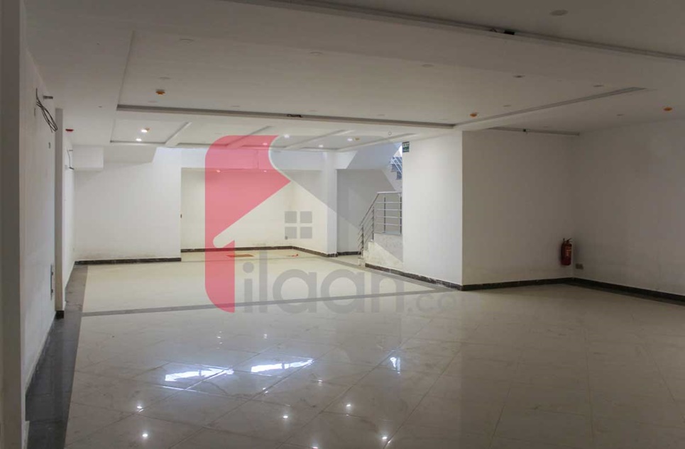 8 Marla Office for Rent (Second Floor) in Block C, Phase 6, DHA Lahore