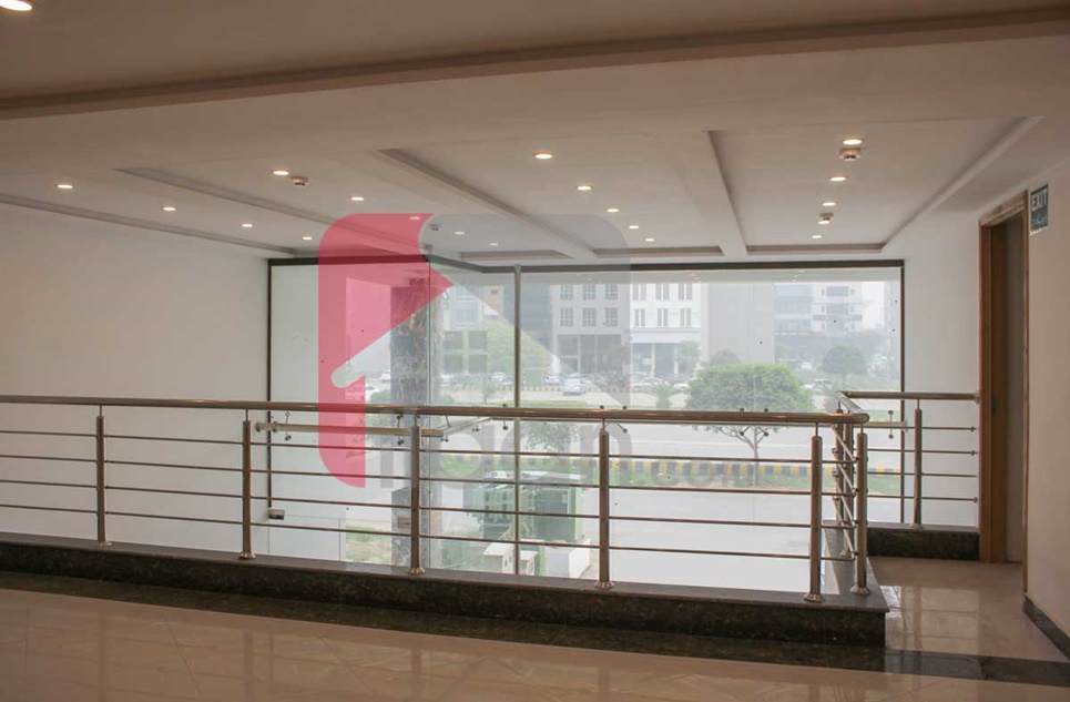 8 Marla Office for Rent (Fourth Floor) in Block C, Phase 6, DHA Lahore