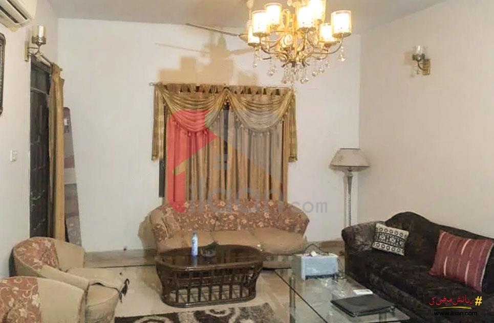 200 Sq.yd House for Sale in Sector-14-B, Shadman Town, Karachi