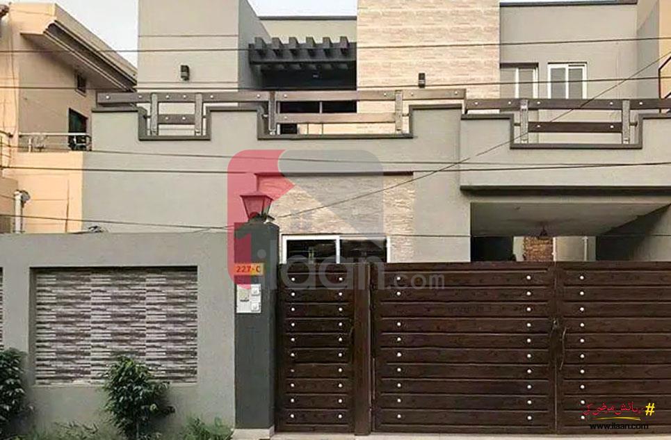 12 Marla Building for Rent on Canal Road, Faisalabad