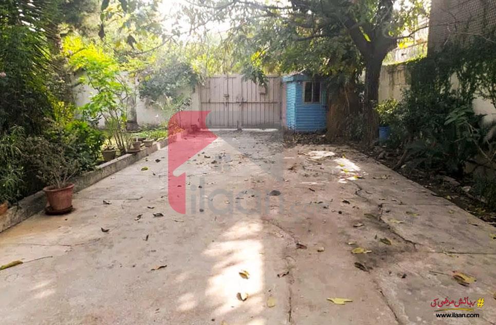 4 Kanal House for Sale in F-7, Islamabad