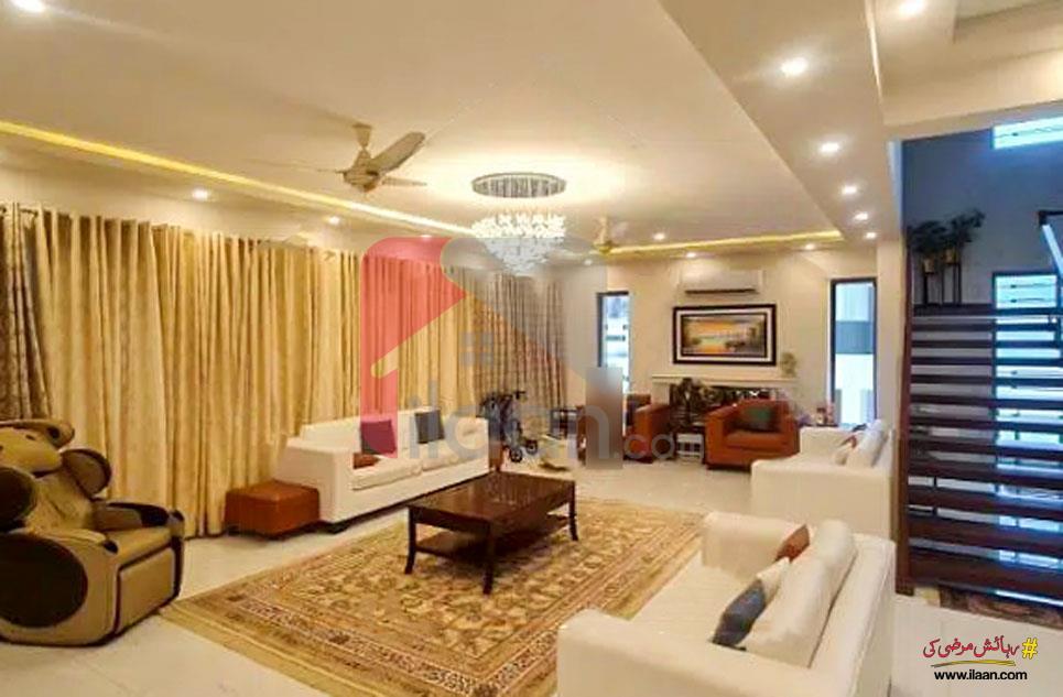 2 Kanal House for Sale in F-11, Islamabad