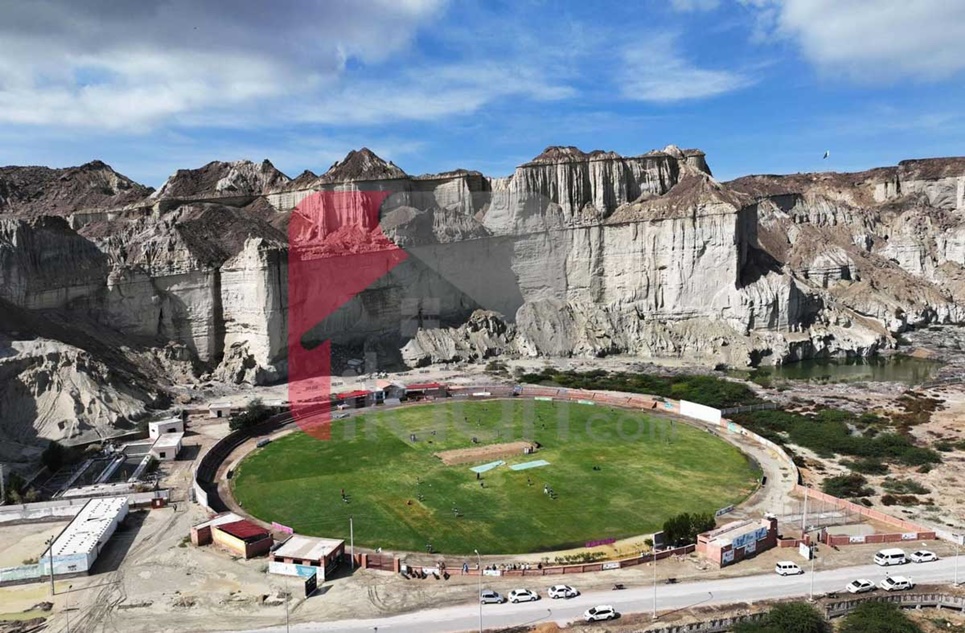 1000 Sq.yd Commercial Plot for Sale in Phase 1, New Town, Gwadar