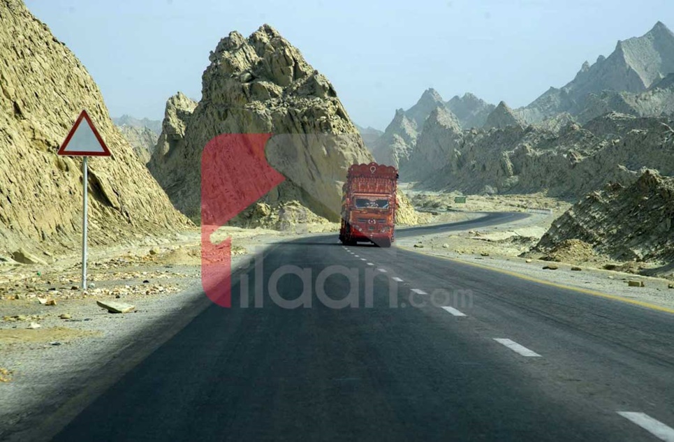 400 Sq.yd Commercial Plot for Sale in Balochistan Employees Cooperative Housing Society, Gwadar