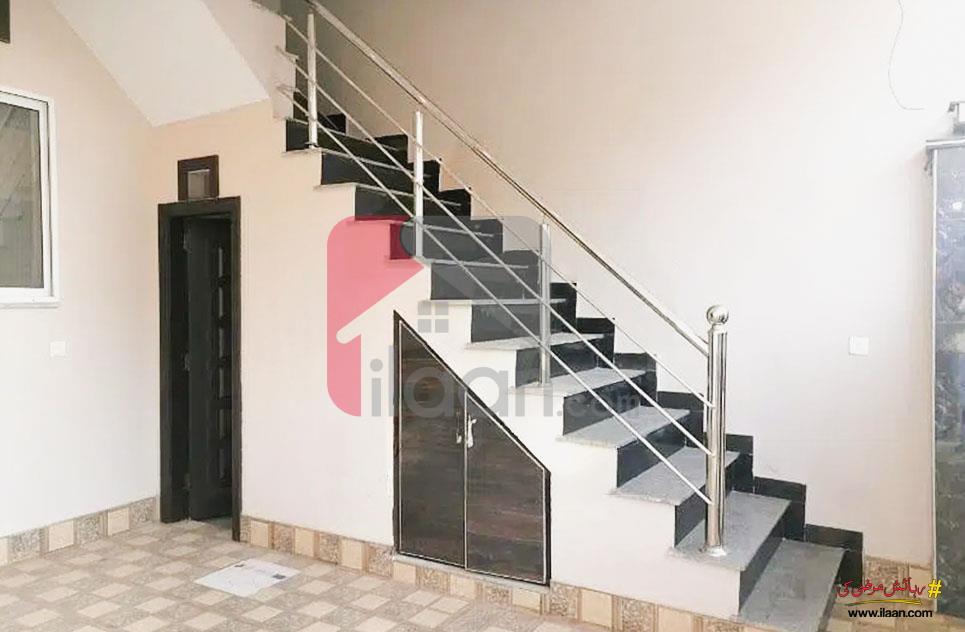 11 Marla House for Rent in University Town, Faisalabad