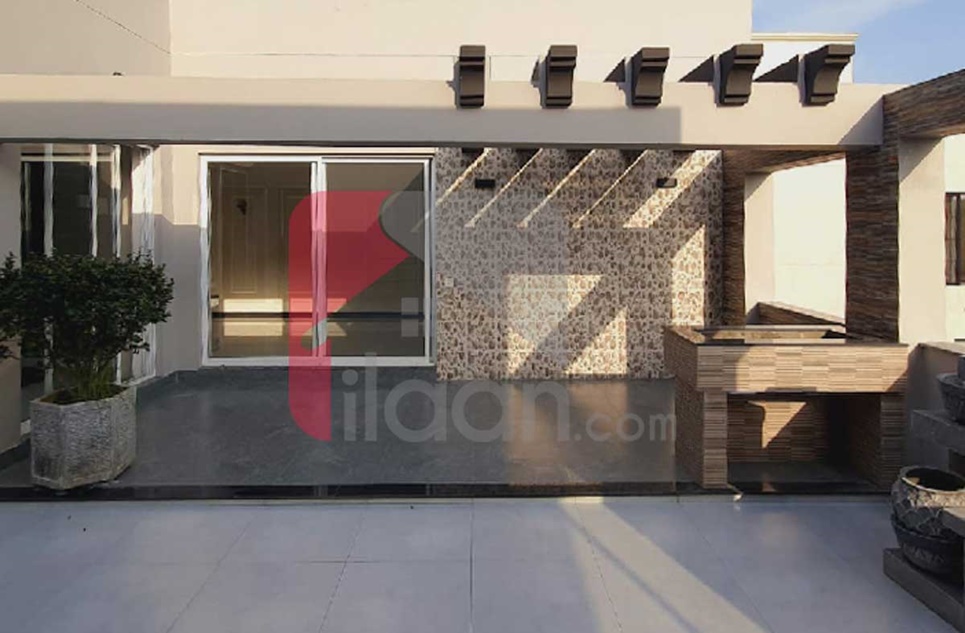 1 Kanal House for Rent in Block B, Phase 6, DHA Lahore