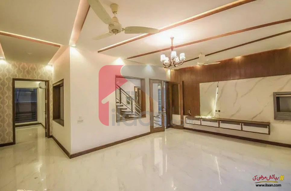  1 Kanal House for Rent (First Floor) in Phase 8 - Air Avenue, DHA Lahore