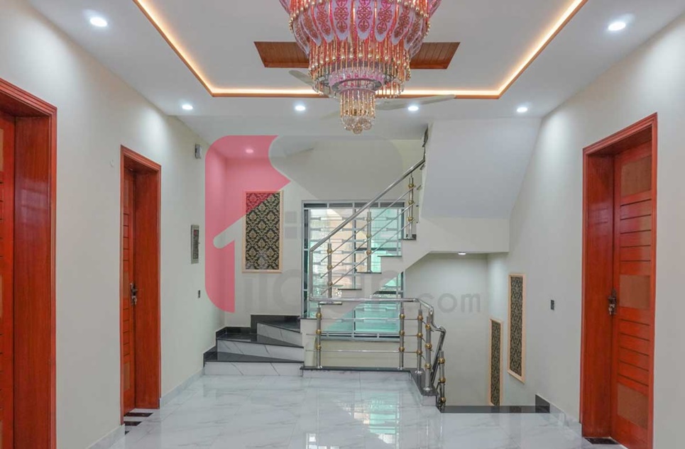 7 Marla House for Sale in Block Q, Phase 2, Johar Town, Lahore