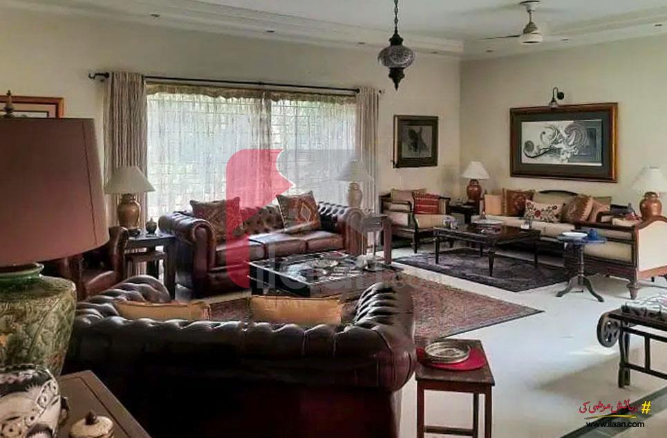 10 Kanal House for Sale in Gulberg, Lahore