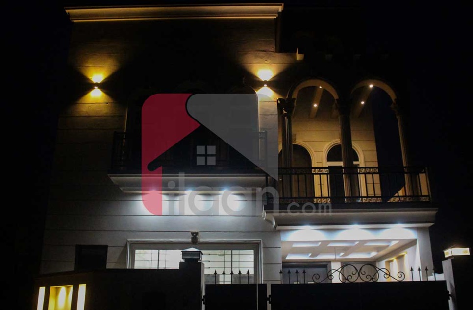 5.5 Marla House for Sale in Block D, Phase 2, Bahria Orchard, Lahore