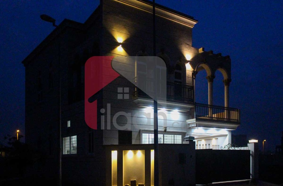 5.5 Marla House for Sale in Block D, Phase 2, Bahria Orchard, Lahore