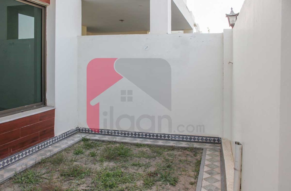 9 Marla Villa for Sale in Block D, Phase 1, DHA Bahawalpur