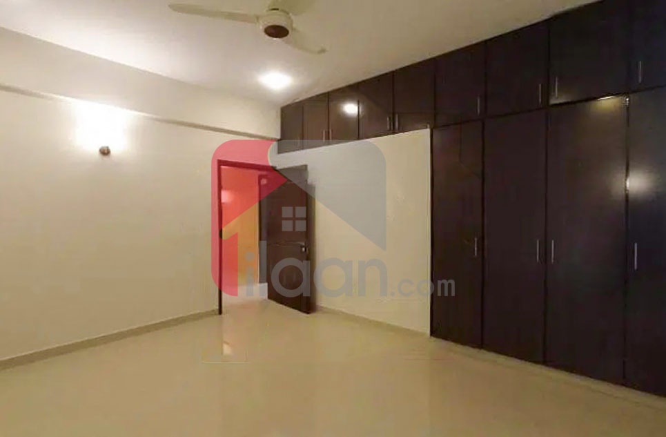 5 Bed Apartment for Rent in Navy Housing Scheme karsaz, Karachi