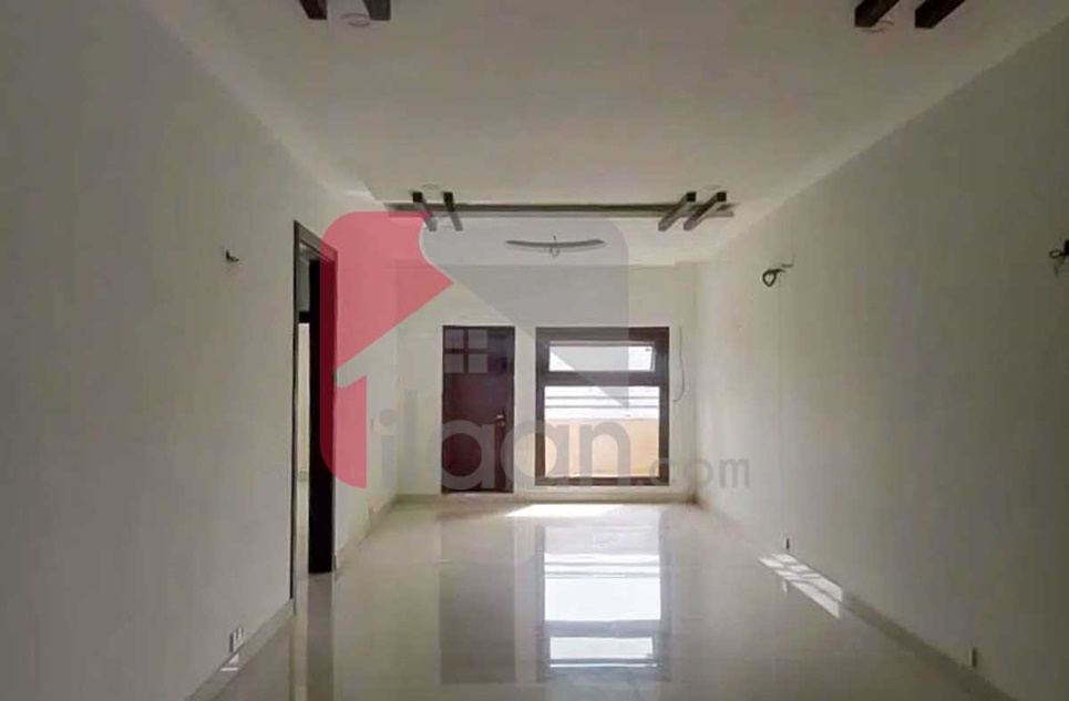 4 Bed Apartment for Sale on Shahrah-e-Quaideen, Karachi