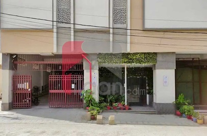 1844 Sq.yd Shop for Sale on Shahrah-e-Quaideen, Karachi
