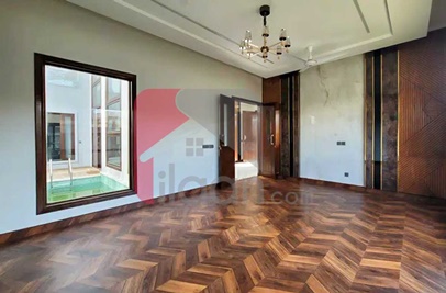 500 Sq.yd House for Sale in Phase 8, DHA Karachi
